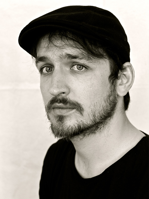 Alexander Kaiser st ein Komponist aus Italien und lebt zur Zeit in Wien
